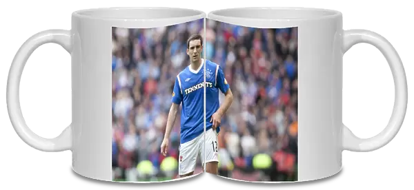 Lee Wallace's Perspective: A Rangers Player's View of Celtic's 3-0 Victory in the Scottish Premier League