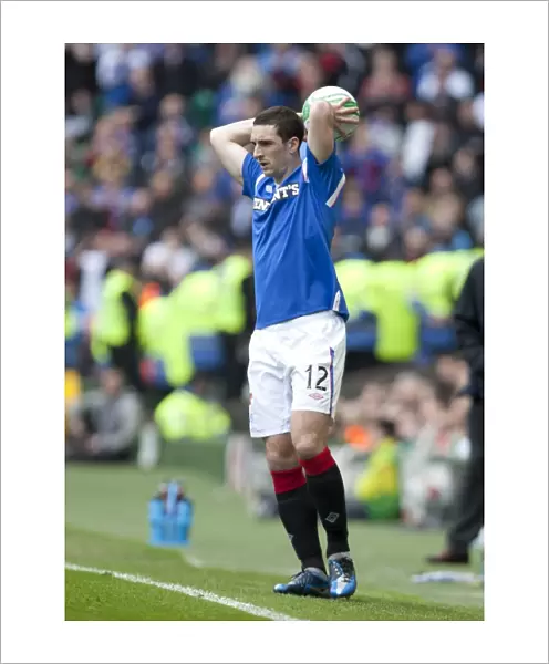 Lee Wallace's Perspective: A Rangers Player's Reflection on Celtic's 3-0 Victory in the Scottish Premier League