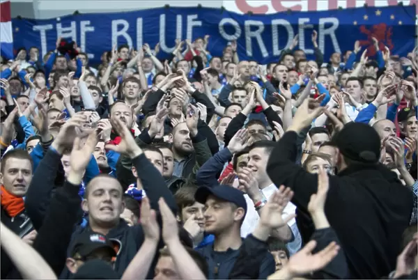 Rangers Blue Order: A Triumphant 5-0 Victory Over Dundee United at Ibrox Stadium (Scottish Premier League)