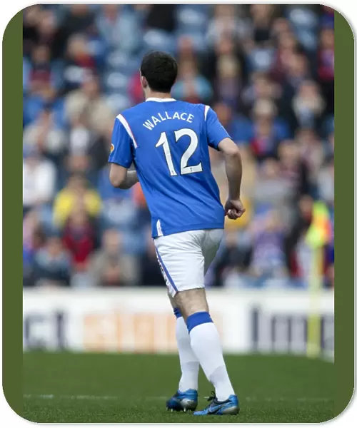 Rangers Lee Wallace: Celebrating Glory in a 5-0 Ibrox Victory over Dundee United