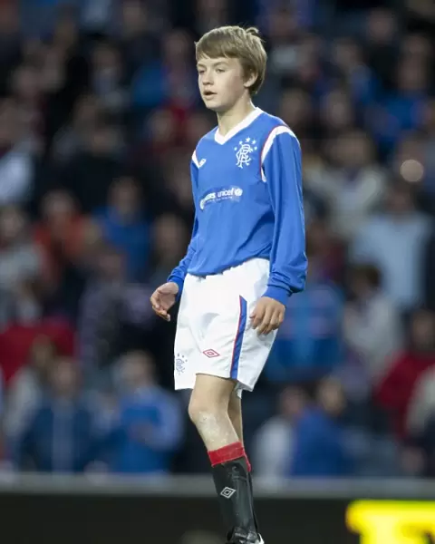 Half Time Thrills: Rangers U11 & 12s Five-Goal Triumph over Dundee United at Ibrox