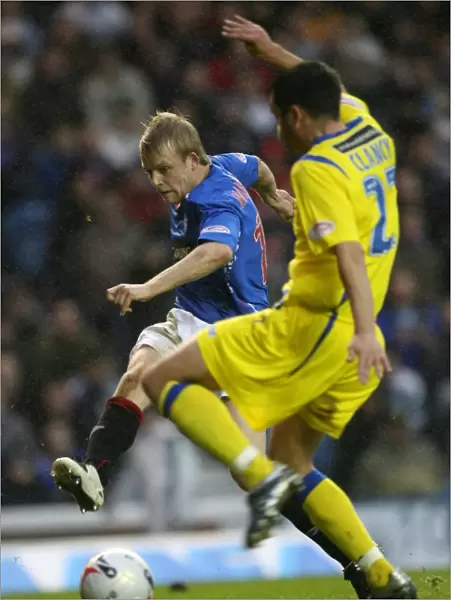 Naismith's Stunner: Rangers 2-0 Victory Over Kilmarnock at Ibrox (Clydesdale Bank Premier League)