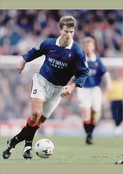 Rangers vs Aberdeen: A Classic Scottish Premier League Clash - Brian Laudrup's Legendary Performance
