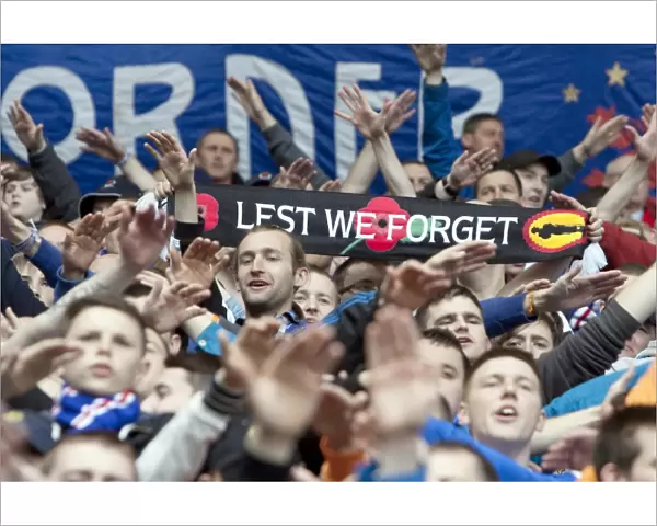 Unyielding Support: Rangers vs Motherwell at Ibrox Stadium (0-0) - A Battle of Fans Loyalty