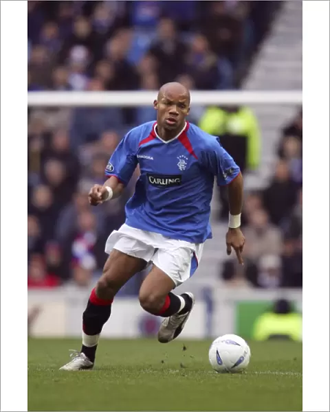 Jean Alain Boumsong in Action: Rangers vs Aberdeen (Bank of Scotland Premier Division, Scotland, 2002)