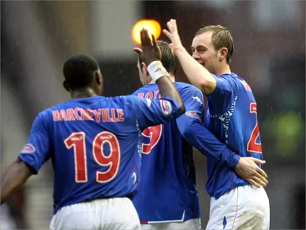 Rangers: Whittaker and Teammates Celebrate Glory after 4-0 Victory over St. Mirren