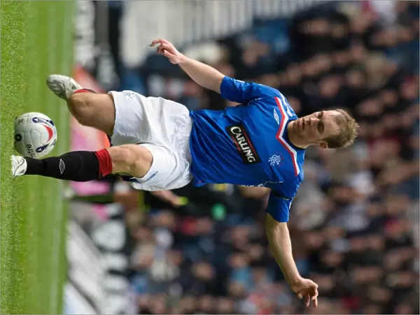 Rangers 2-0 Falkirk: Steven Whittaker's Ibrox Goal (Clydesdale Bank Scottish Premier League)
