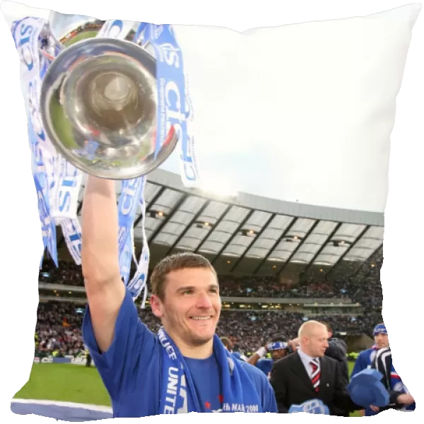 Rangers FC: Lee McCulloch's Triumphant CIS Cup Victory (2008) - Rangers vs. Dundee United at Hampden Park