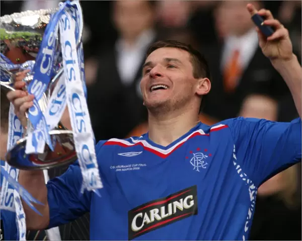 Rangers FC: Lee McCulloch Lifts the 2008 CIS League Cup