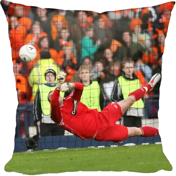 Allan McGregor's Spectacular Save: Rangers CIS Cup Final Victory over Dundee United (2008)