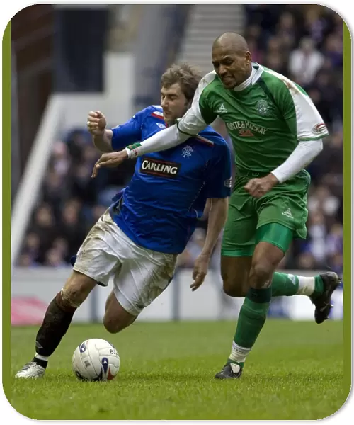 Thomson vs Zarabi: Rangers Victory Over Hibernian (2-1) in the Clydesdale Bank Premier League