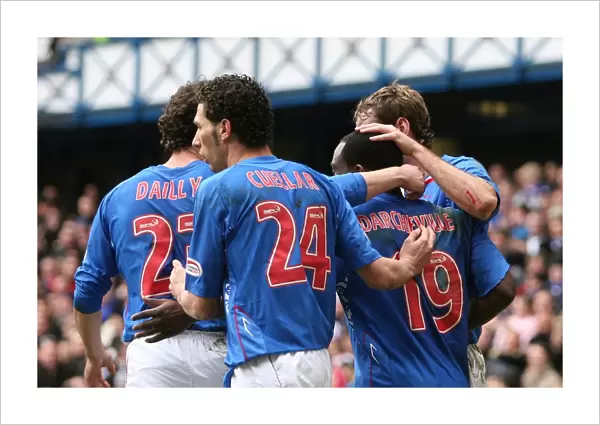 Rangers: Darcheville Scores the Game-Winning Goal Against Hibernian at Ibrox - 2-1 Victory