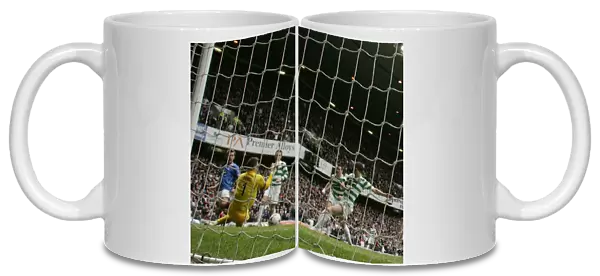 Soccer - Clydesdale Bank Premier League - Rangers v Celtic - Ibrox