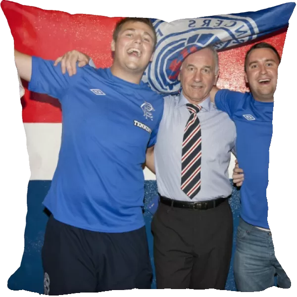 Charles Green's Triumphant Return: Rangers Football Club Celebrates 5-1 Victory at Ibrox Stadium