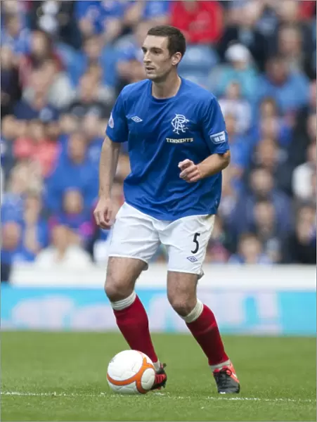Rangers Lee Wallace: Celebrating Glory in a 5-1 Ibrox Victory