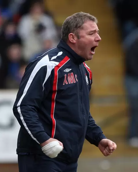 Thrilling 3-3 Draw: Ally McCoist at Tannadice Park - Clydesdale Premier League Soccer