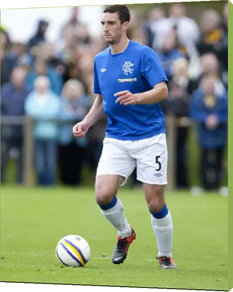 Lee Wallace's Game-Winning Goal: Rangers Advance in Scottish Cup against Forres Mechanics (0-1)