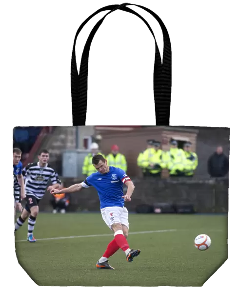 Soccer - Irn Bru Scottish Third Division - East Stirlingshire v Rangers - Ochilview Park