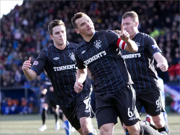 Rangers Lee McCulloch Rejoices in His Goal: Montrose 2-4 Rangers (Scottish Third Division)