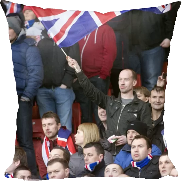 Rangers Glory: A Sea of Fans Celebrating in Hampden Park (Queens Park 0-1 Rangers)