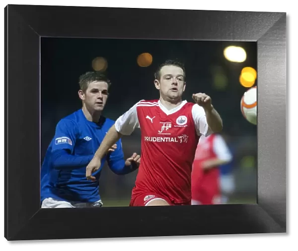 David Templeton vs Jamie Bishop: A Riveting Draw at Forthbank Stadium - Stirling Albion vs Rangers, Scottish Third Division Soccer
