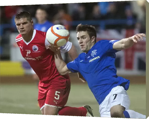 Rangers vs Stirling Albion: A Draw at Forthbank Stadium - A Battle Between Andy Little and Brian Allison in Scottish Third Division Soccer