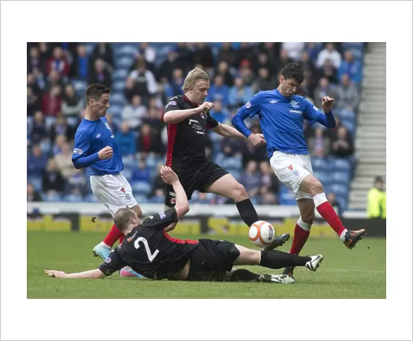 Rangers Emilson Cribari Soars Over Clyde: A Majestic Moment at Ibrox (2-0)