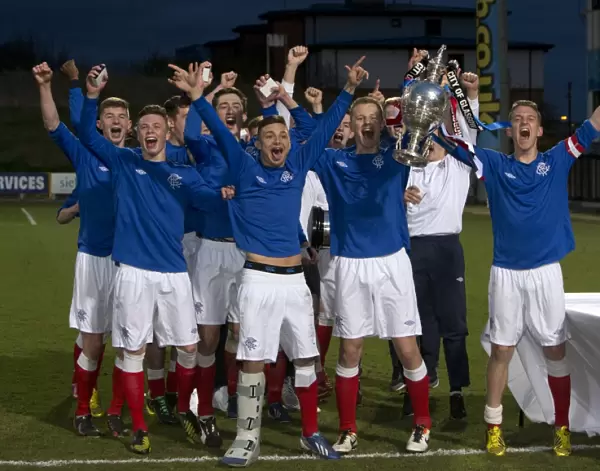 Rangers U17s Triumph Over Celtic: A Memorable 3-2 Victory in the Glasgow Cup Final (2013)
