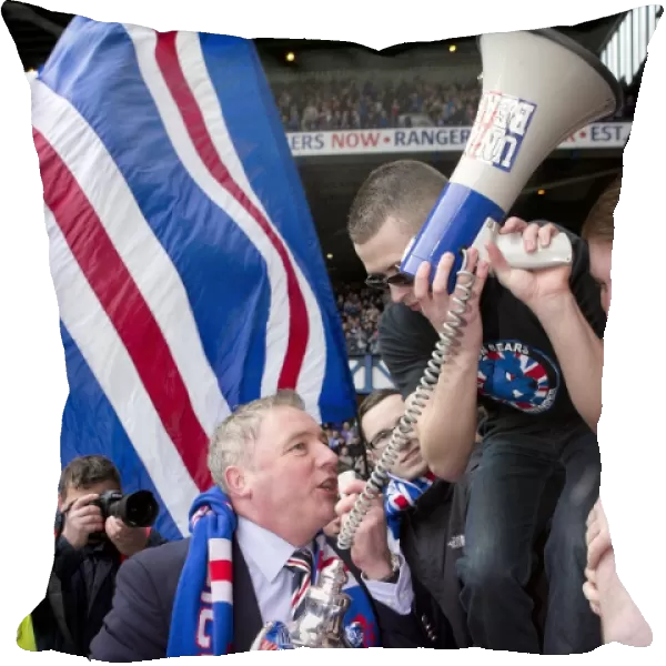 Rangers FC: Ally McCoist and Union Bears Celebrate Third Division Title with a 1-0 Win over Berwick Rangers at Ibrox Stadium