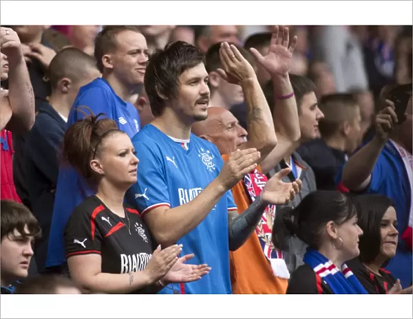 Rangers FC's Ecstatic 4-1 Victory Over Brechin City at Ibrox Stadium - SPFL League 1: A Sea of Celebrating Fans