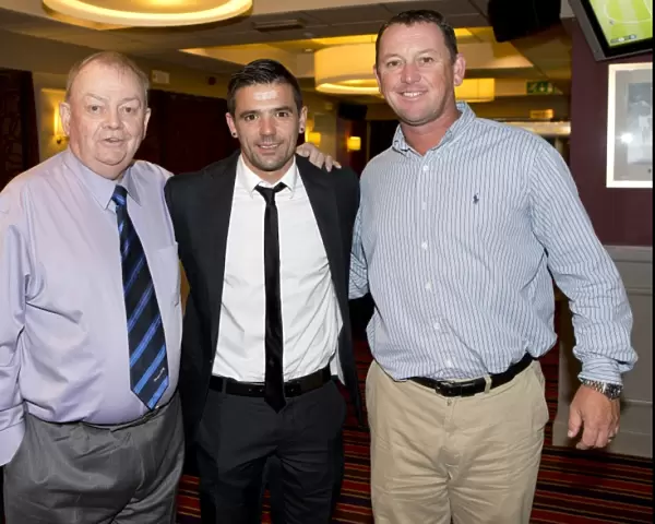 Rangers Legends: Nacho Novo Celebrates Historic 8-0 Victory with Fans in the Argyle Suite
