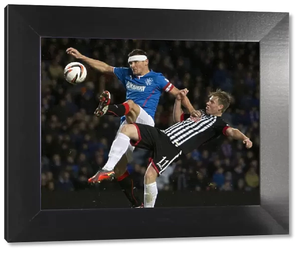 Intense Battle for Supremacy: Rangers vs Dunfermline Athletic in SPFL League 1 at Ibrox Stadium