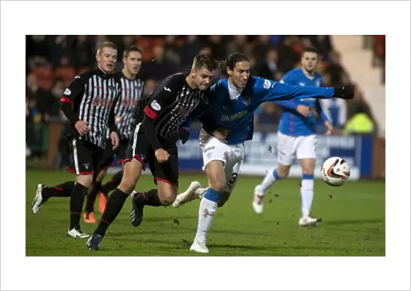 Battleground of Football: Mohsni vs. Young - Dunfermline Athletic vs. Rangers, Scottish League One