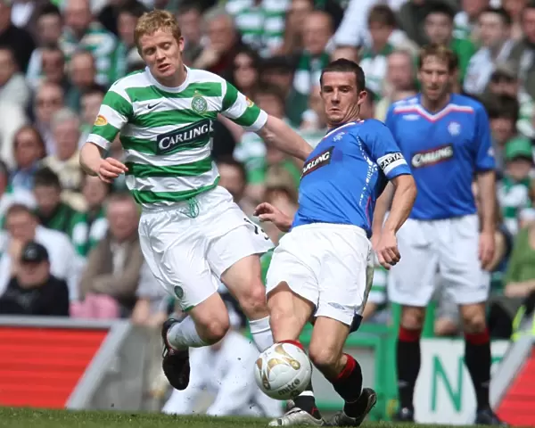 Intense Rivalry: Barry Ferguson vs. Barry Robson - The Clydesdale Bank Premier League Clash at Celtic Park (3-2 in Favor of Celtic)