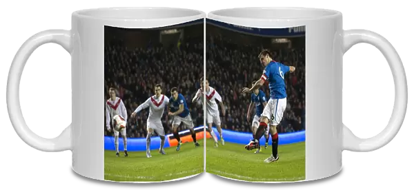 Rangers Football Club: Lee McCulloch's Epic Penalty Kick - Scottish Cup Victory at Ibrox Stadium (2003)