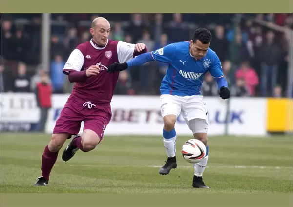 Peralta's Powerful Showdown: Rangers Arnold Peralta Outmuscles Paul Sheerin at Gayfield Park