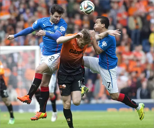 Rangers vs Dundee United: A Scottish Cup Semi-Final Battle at Ibrox Stadium - Foster's Headed Duel with Armstrong