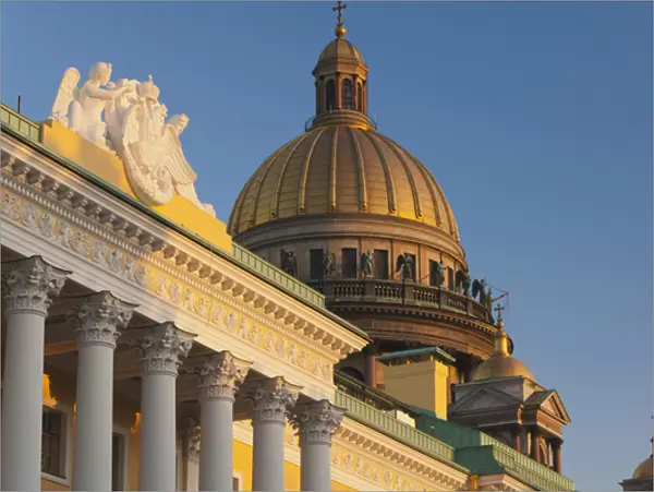 Russia, Saint Petersburg, Center, Saint Isaac Cathedral along Admiraltevsky Prospekt
