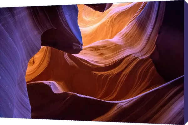 Antelope Canyon light