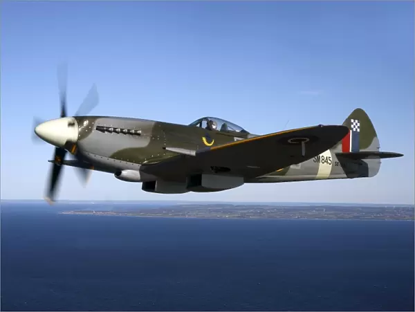 Supermarine Spitfire Mk. XVIII fighter warbird