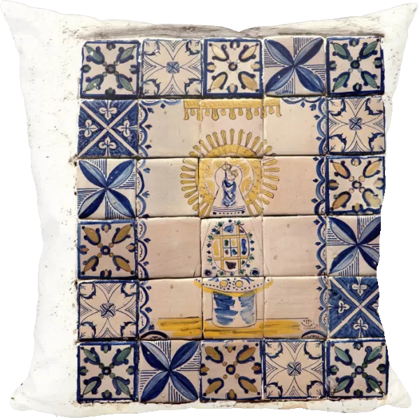 Muel tiles representing the Virgin of Pilar