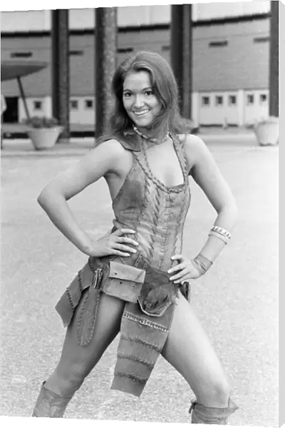 Doctor Who, new assistant Leela played by actress Louise Jameson