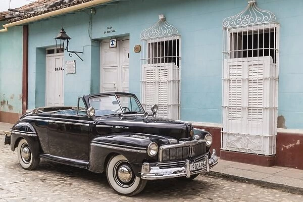 A vintage 1948 American Mercury Eight working as a taxi in the town of Trinidad