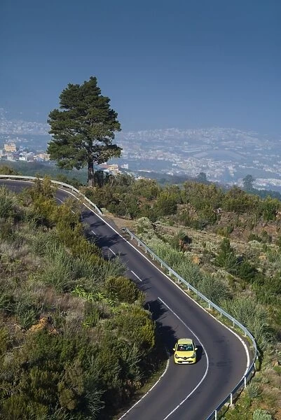 Spain, Canary Islands, Tenerife, Valle de la Orotava, elevated view of the TF 21 road