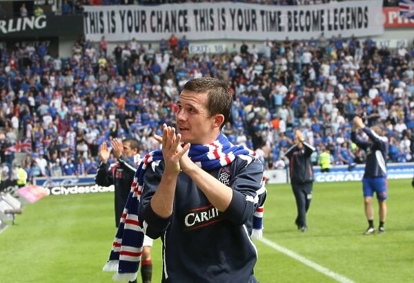Barry Ferguson's Euphoric Moment: Rangers 3-1 Victory Over Dundee United in the Clydesdale Bank Premier League