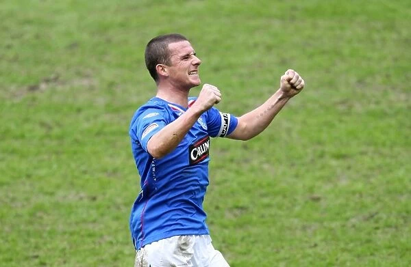 Barry Ferguson's Triumph: Rangers Epic 1-0 Victory Over Celtic at Ibrox