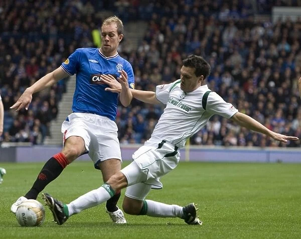 A Battle at Ibrox: Whittaker vs Murray - 1-1 Stalemate in the Clydesdale Bank Premier League: Rangers vs Hibernian