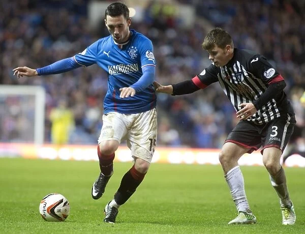 A Clash of Legends: Rangers Nicky Clark vs Dunfermline Athletic's Alex Whittle at Ibrox Stadium (SPFL League 1)