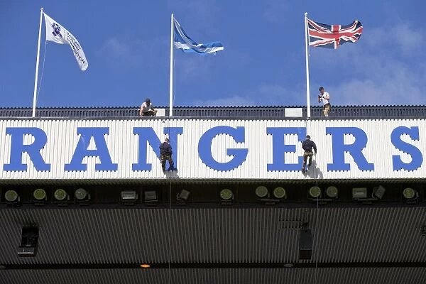 A Clash of Titans: Rangers vs Dundee - The Epic Scottish Cup Showdown at Ibrox (2003)