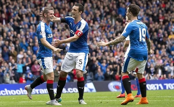 David Templeton's Dramatic Goal: Rangers Secure League Cup Victory at Ibrox Stadium